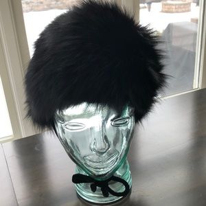 Vintage black fur tie string hat